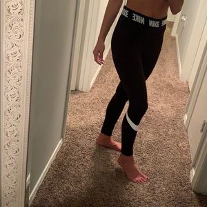Nike leggings